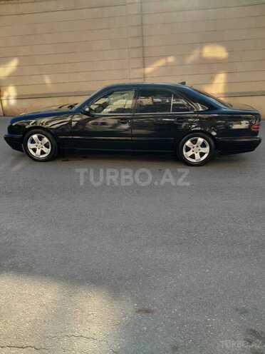 Mercedes E 200 1999, 384,000 km - 2.0 l - Bakı