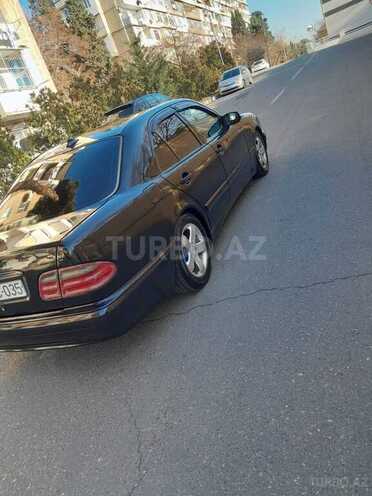 Mercedes E 200 1999, 384,000 km - 2.0 l - Bakı