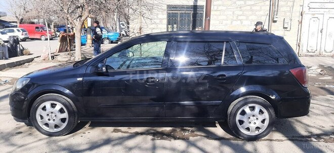 Opel Astra 2005, 276,200 km - 1.4 l - Yevlax