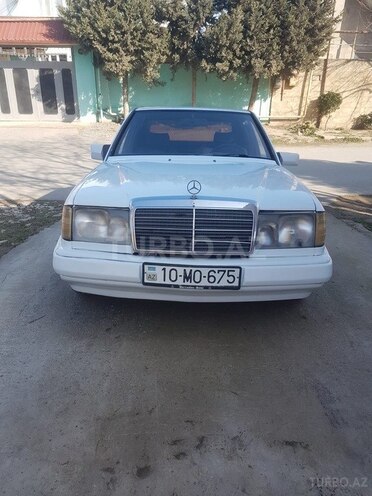 Mercedes E 250 1990, 350,000 km - 2.5 л - Bakı