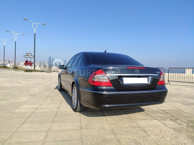 Mercedes E 220 2007, 260,000 km - 2.2 l - Bakı
