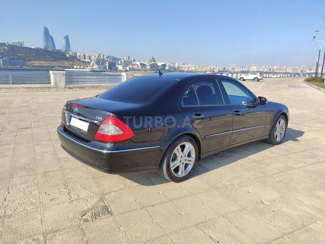 Mercedes E 220 2007, 260,000 km - 2.2 l - Bakı