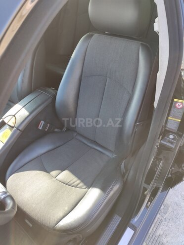 Mercedes E 220 2007, 260,000 km - 2.2 l - Bakı