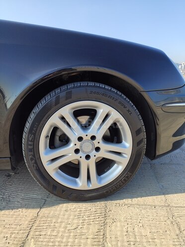 Mercedes E 220 2007, 260,000 km - 2.2 l - Bakı