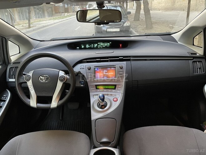 Toyota Prius 2015, 164,000 km - 1.8 l - Bakı