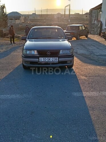 Opel Vectra 1995, 600,000 km - 2.0 л - Sumqayıt