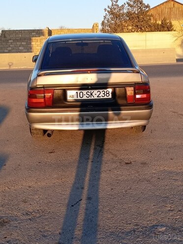 Opel Vectra 1995, 600,000 km - 2.0 л - Sumqayıt