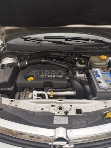 Opel Astra 2004, 135,809 km - 1.7 л - Bakı