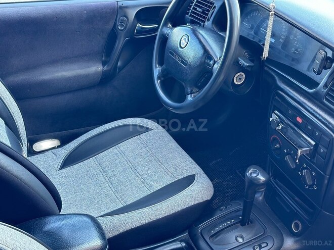 Opel Vectra 1999, 298,578 km - 2.0 l - Sumqayıt