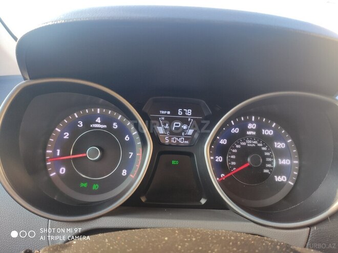 Hyundai Elantra 2015, 53,000 km - 1.8 l - Bakı