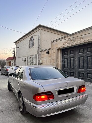 Mercedes E 320 2000, 344,000 km - 3.2 l - Bakı
