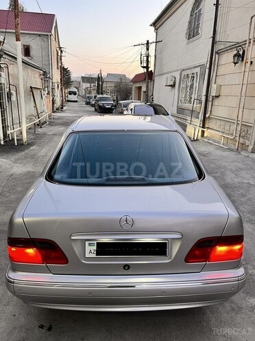 Mercedes E 320 2000, 344,000 km - 3.2 l - Bakı