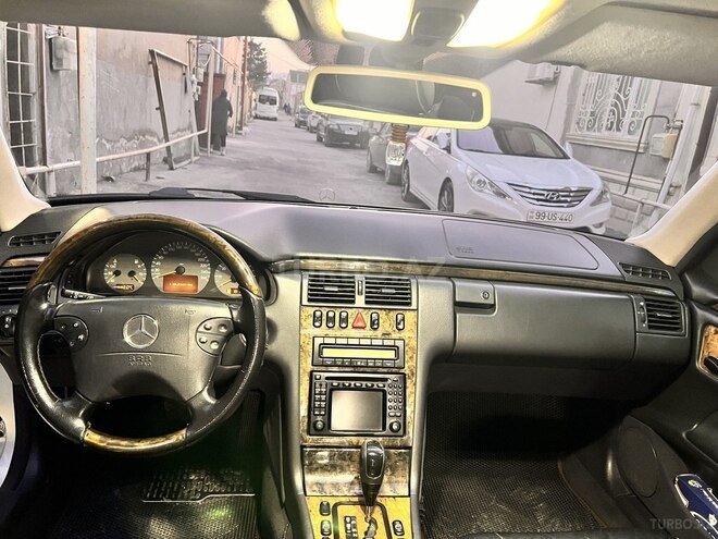 Mercedes E 320 2000, 344,000 km - 3.2 l - Bakı