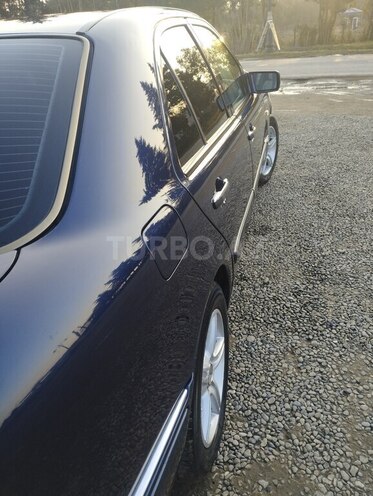 Mercedes E 240 1997, 460,000 km - 2.4 l - Masallı
