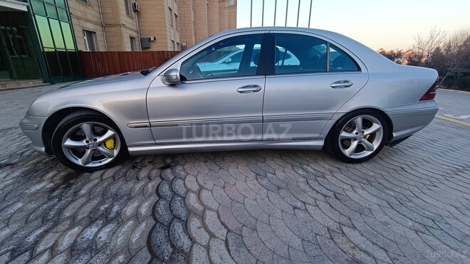 Mercedes C 230 2005, 322,000 km - 2.5 л - Bakı