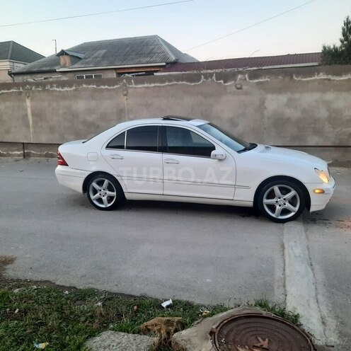 Mercedes C 240 2000, 354,000 km - 2.4 л - Bakı