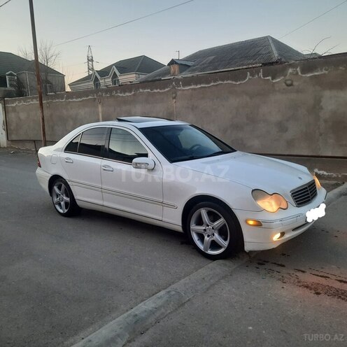 Mercedes C 240 2000, 354,000 km - 2.4 л - Bakı