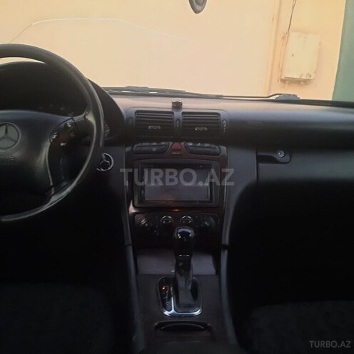 Mercedes C 240 2000, 354,000 km - 2.4 л - Bakı