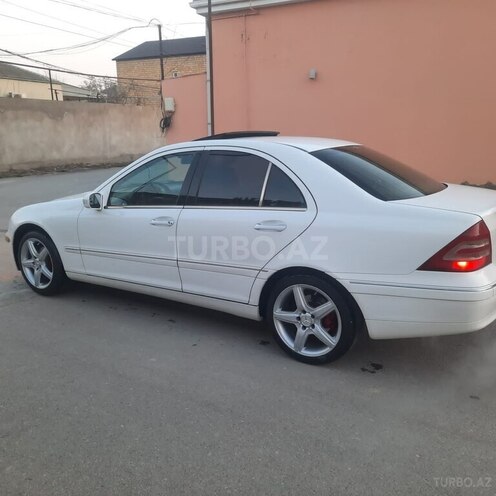 Mercedes C 240 2000, 354,000 km - 2.4 л - Bakı