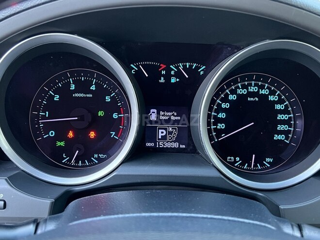 Toyota Land Cruiser 2013, 142,000 km - 4.0 l - Bakı