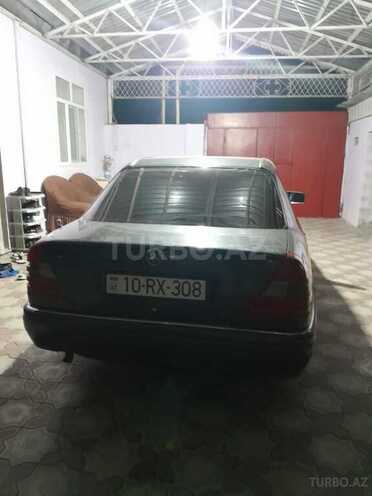Mercedes C 180 1997, 422,000 km - 1.8 l - Şəki