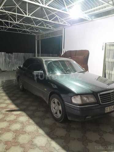 Mercedes C 180 1997, 422,000 km - 1.8 l - Şəki