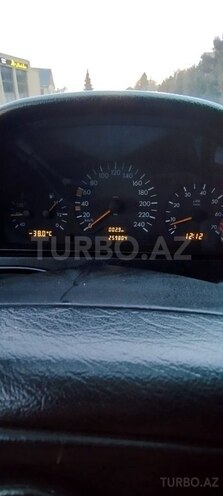 Mercedes C 200 1998, 260,000 km - 2.0 л - Qusar