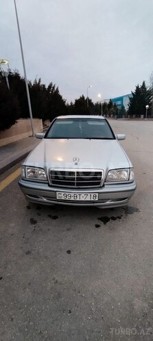 Mercedes C 200 1998, 260,000 km - 2.0 л - Qusar