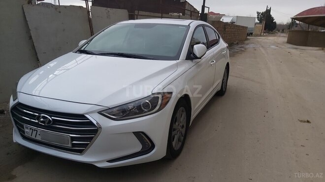 Hyundai Elantra 2018, 55,000 km - 2.0 l - Bakı