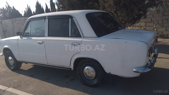 LADA (VAZ) 21011 1976, 250,000 km - 1.5 l - Bakı
