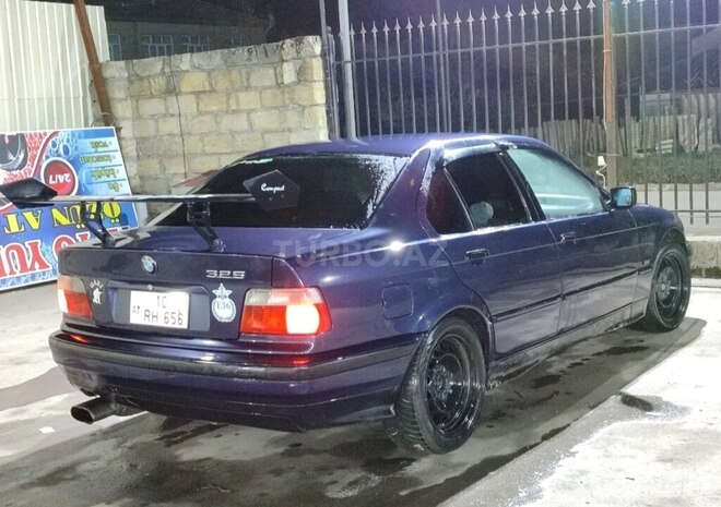 BMW 325 1994, 500,000 km - 2.5 l - Qusar