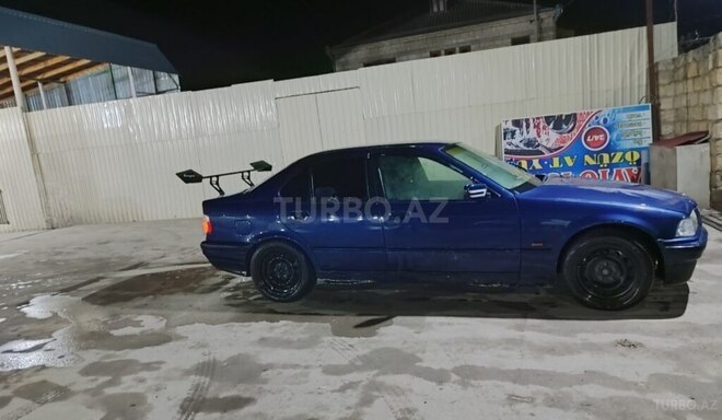 BMW 325 1994, 500,000 km - 2.5 l - Qusar