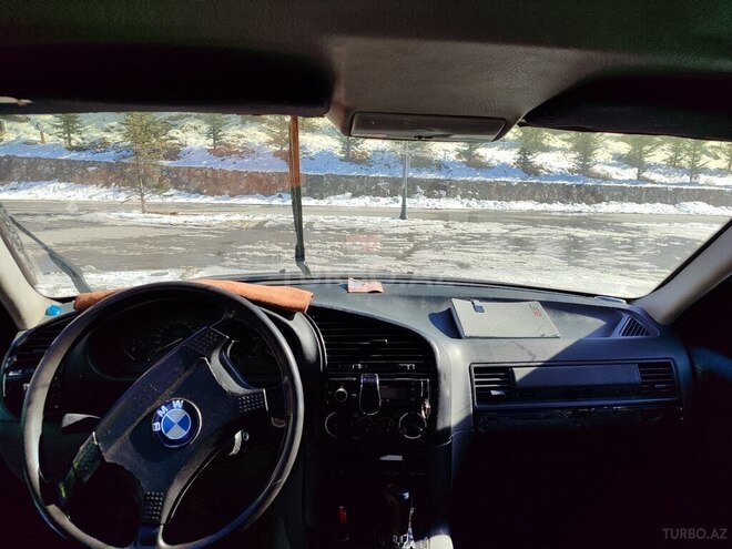 BMW 325 1994, 500,000 km - 2.5 l - Qusar