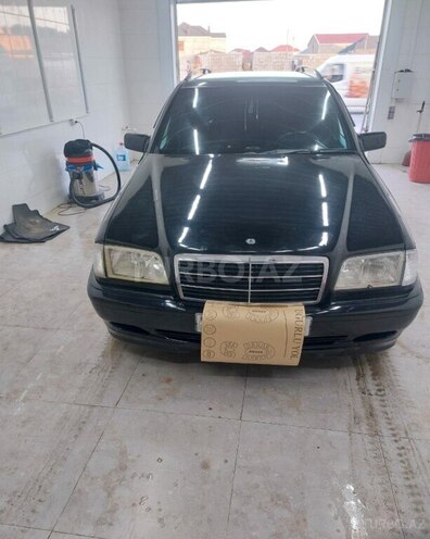 Mercedes C 220 2000, 300,000 km - 2.2 l - Bakı