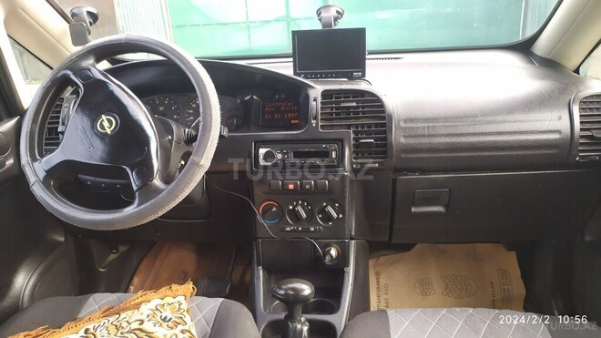 Opel Zafira 1999, 622,060 km - 1.8 l - Xaçmaz