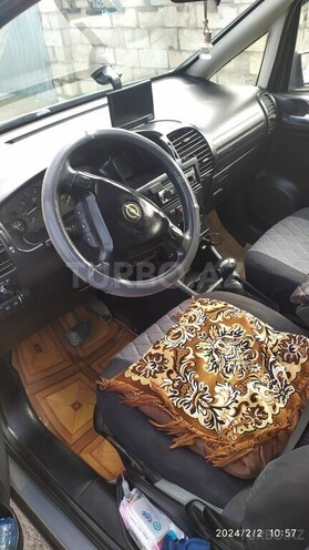 Opel Zafira 1999, 622,060 km - 1.8 l - Xaçmaz