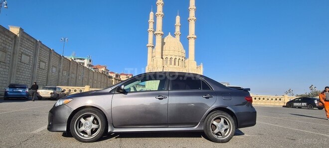 Toyota Corolla 2013, 218,871 km - 1.8 l - Bakı