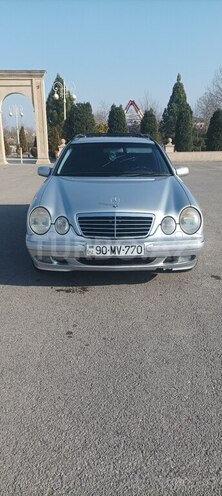 Mercedes E 220 2000, 307,849 km - 2.2 l - Bərdə