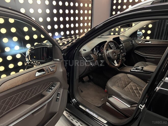 Mercedes GLS 500 4MATIC