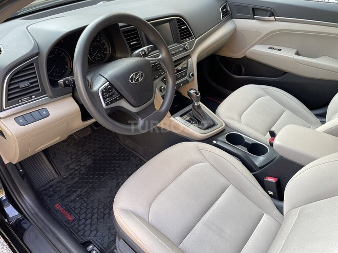 Hyundai Elantra 2017, 111,045 km - 2.0 l - Bakı