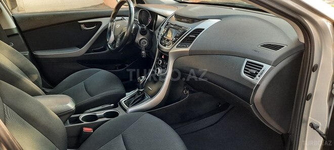 Hyundai Elantra 2014, 92,000 km - 1.8 л - Bakı