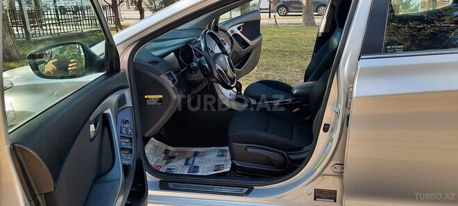 Hyundai Elantra 2014, 92,000 km - 1.8 л - Bakı