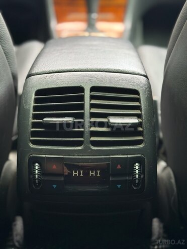 Mercedes E 240 2002, 279,000 km - 2.6 l - Bakı