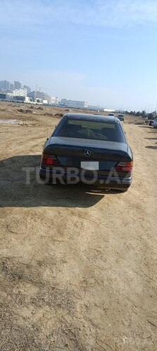 Mercedes E 300 1993, 457,000 km - 3.0 l - Bakı