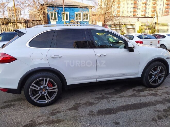 Porsche Cayenne 2013, 135,000 km - 3.6 l - Bakı