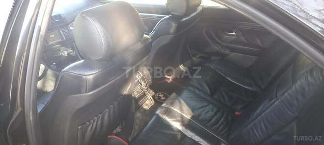 BMW 523 1998, 452,900 km - 2.5 l - Xaçmaz