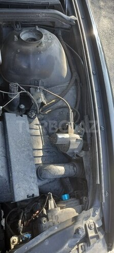 BMW 523 1998, 452,900 km - 2.5 l - Xaçmaz