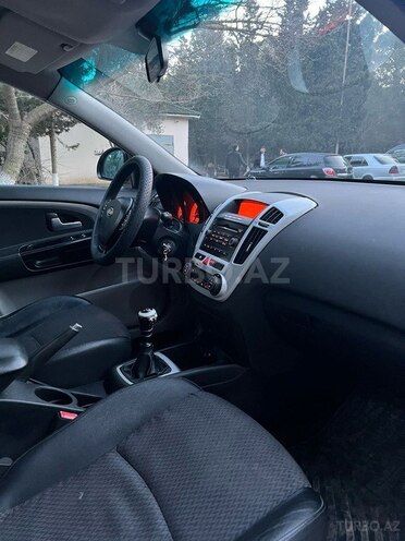Kia Ceed 2009, 246,000 km - 1.6 л - Sumqayıt
