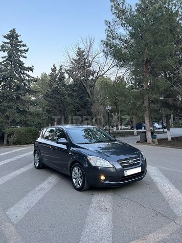 Kia Ceed 2009, 246,000 km - 1.6 л - Sumqayıt
