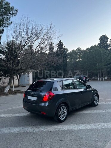 Kia Ceed 2009, 246,000 km - 1.6 л - Sumqayıt